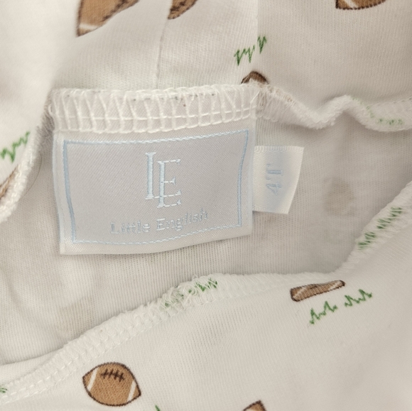 Little English Turtle Neck - Picture 2 of 2